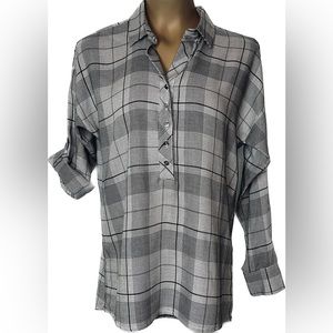 Le Camicie di Chiara Button Popover Tunic Top Black White Houndstooth Small